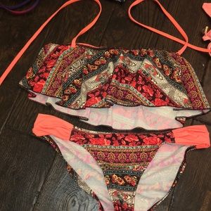 Ruffle bikini
